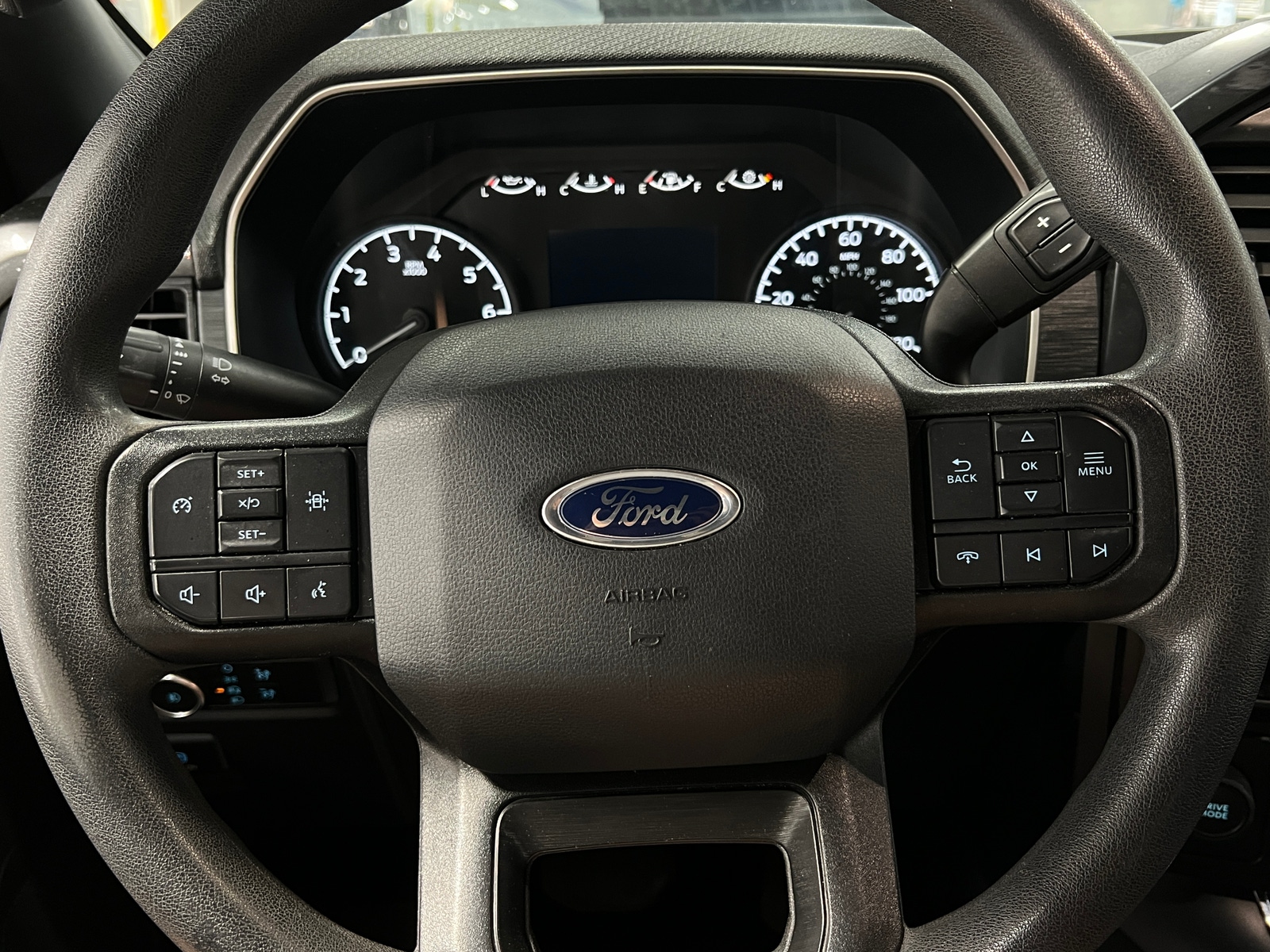 Thumbnail: 2021 Ford Econoline - 5