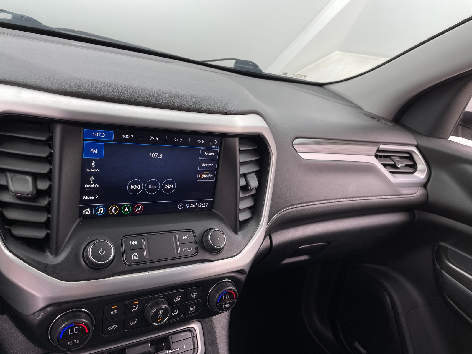 Thumbnail: 2020 GMC Acadia - 3
