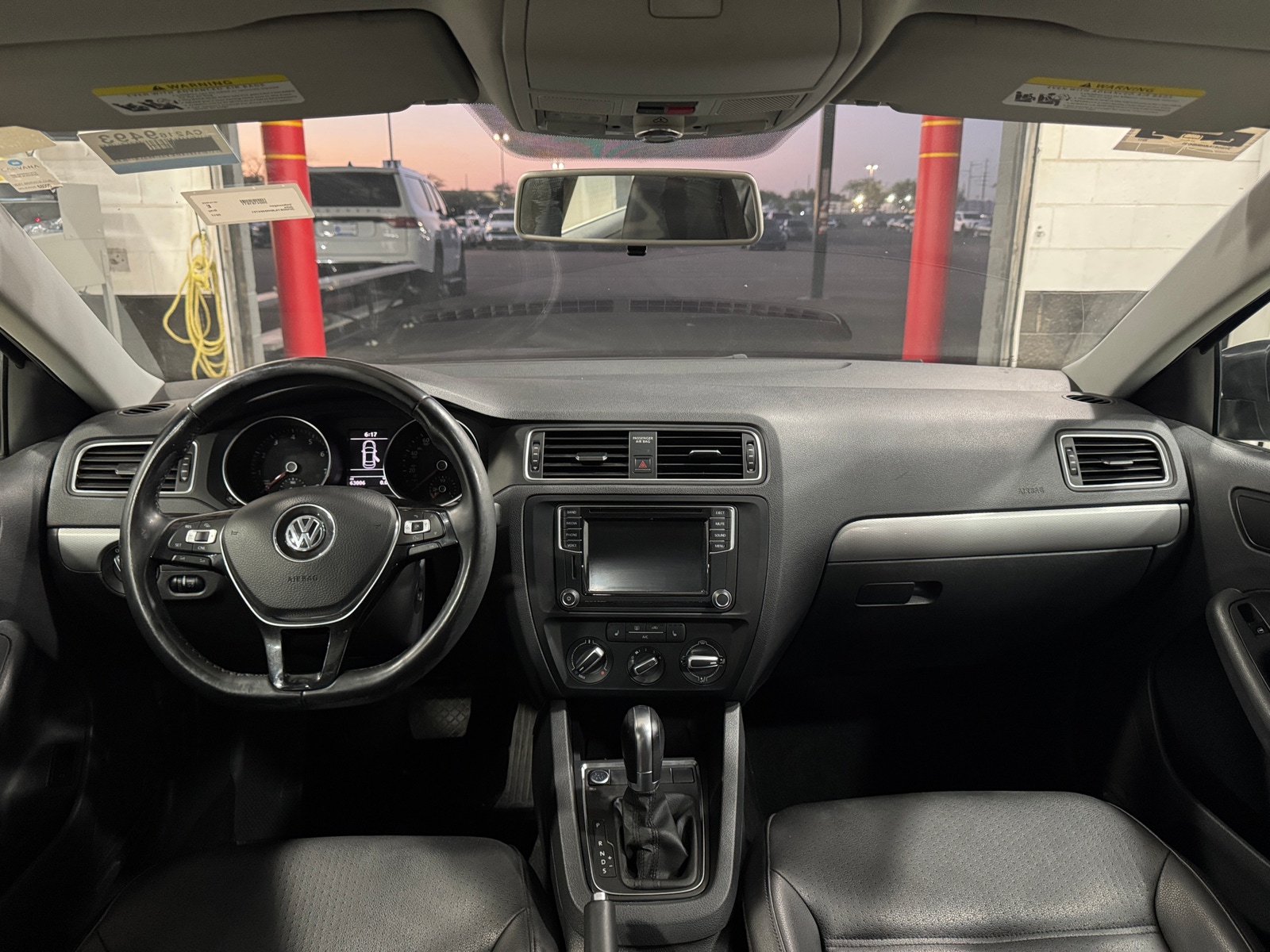 Thumbnail: 2017 Volkswagen Jetta - 2