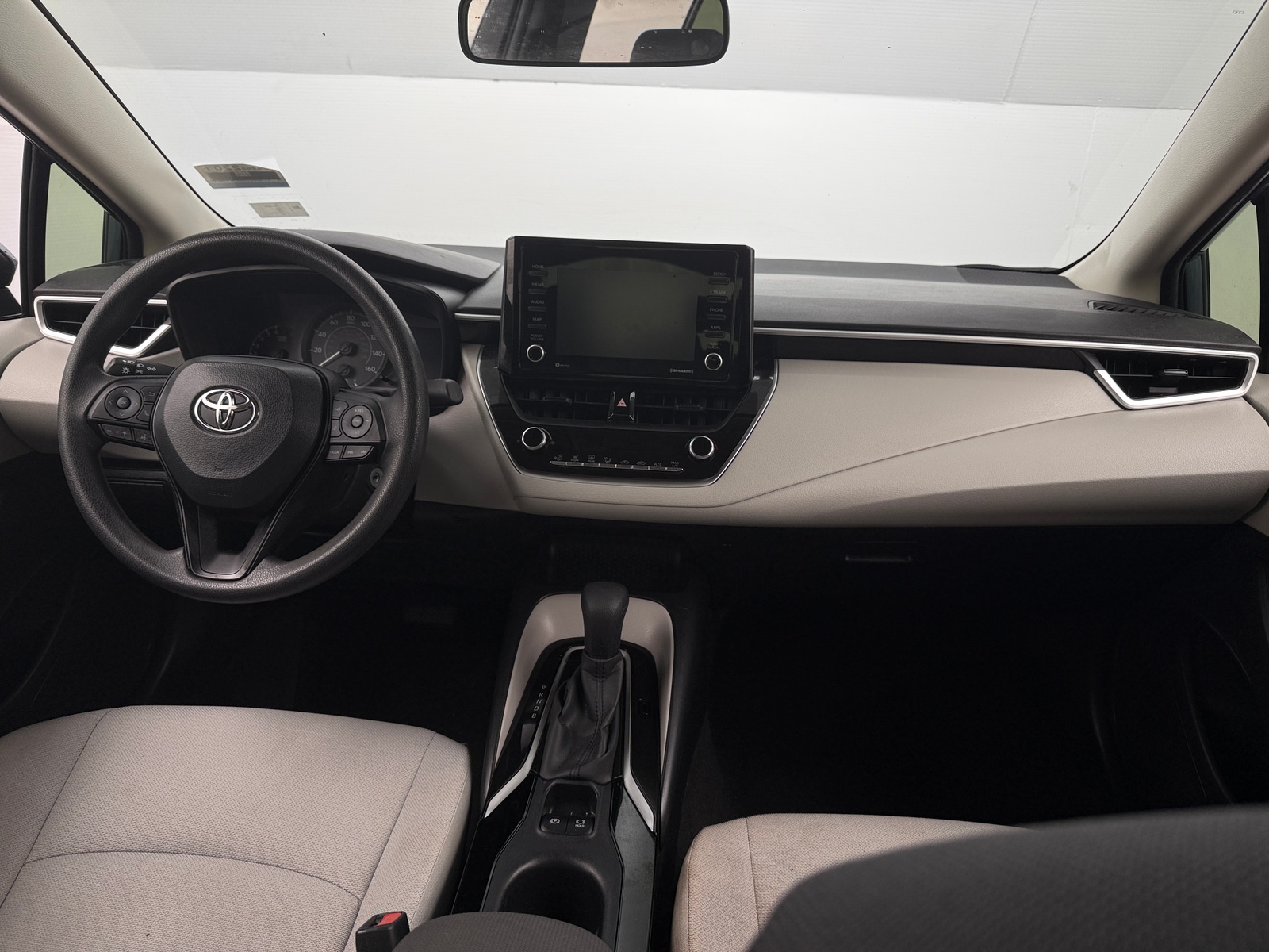 Thumbnail: 2022 Toyota Corolla - 3