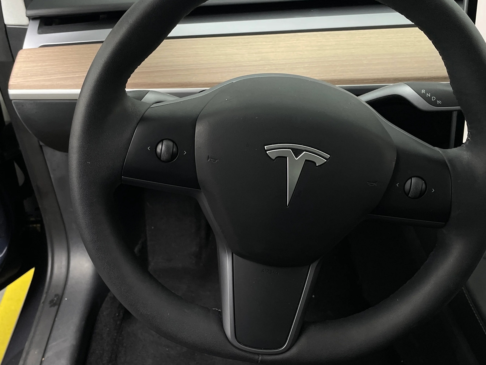 Thumbnail: 2023 Tesla Model 3 - 4