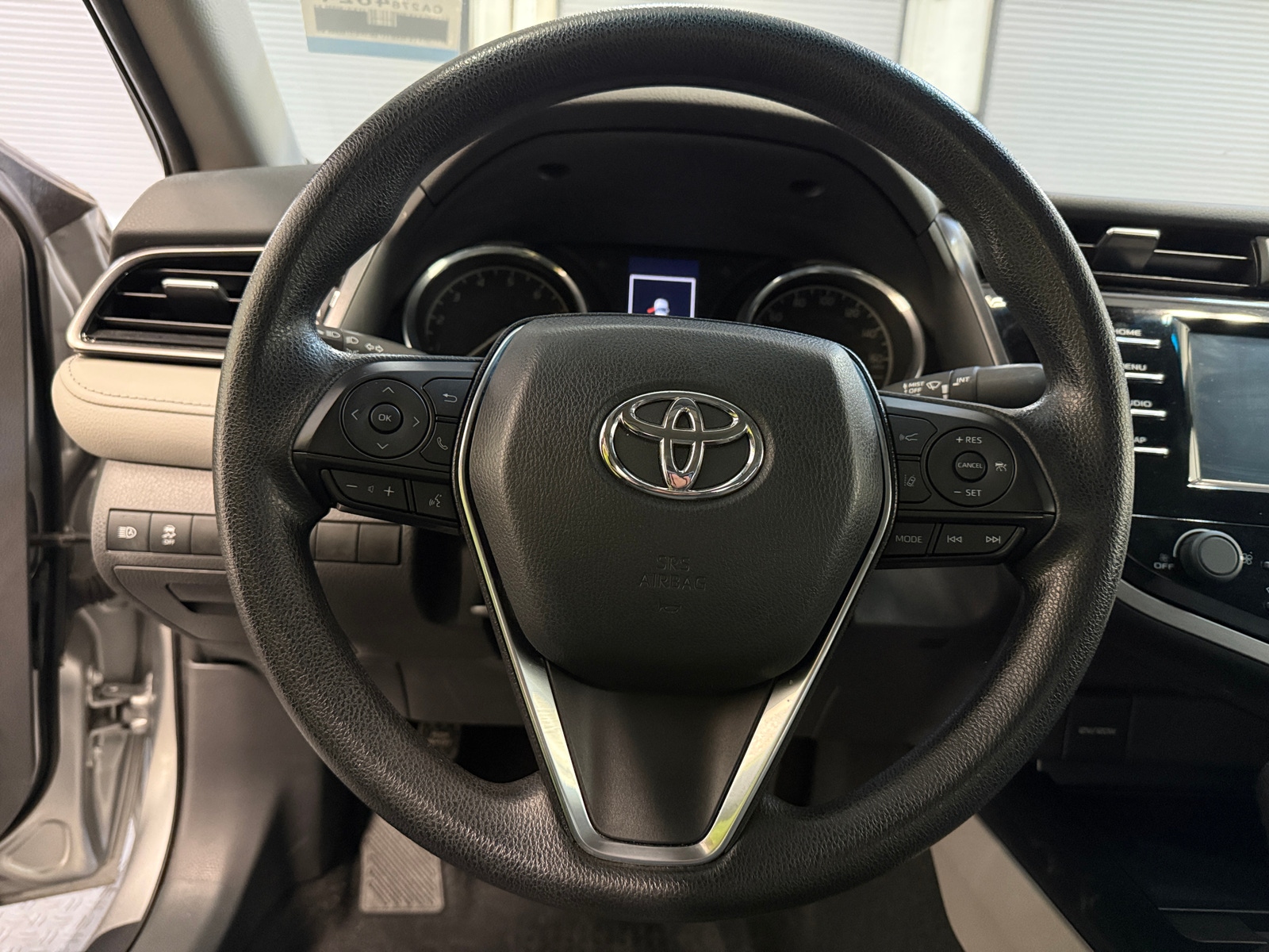 Thumbnail: 2020 Toyota Camry - 5