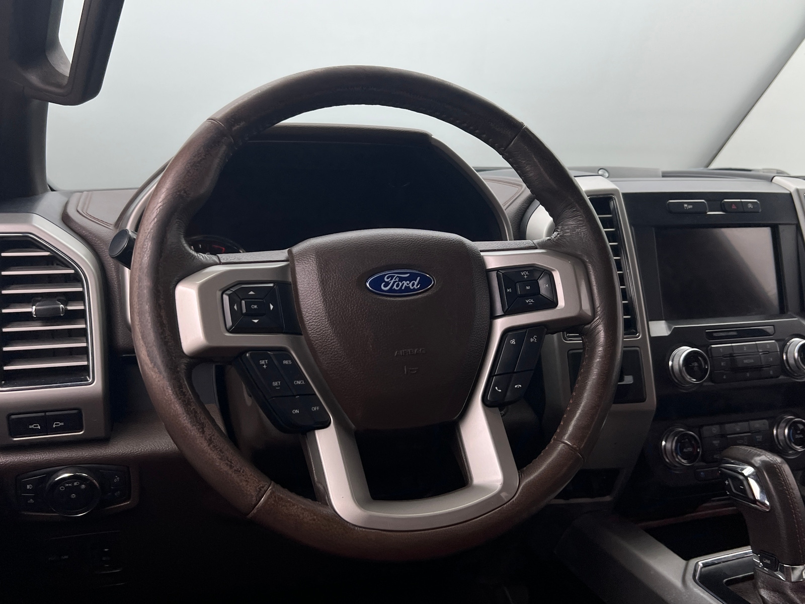 Thumbnail: 2019 Ford Econoline - 4