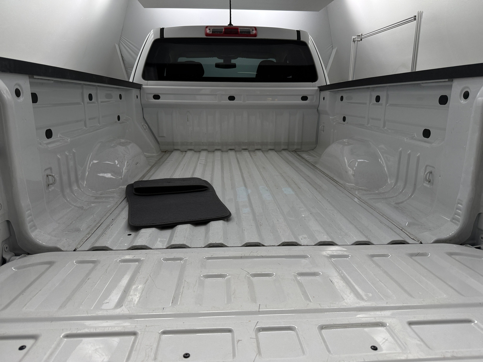 Thumbnail: 2018 Chevrolet Colorado - 7
