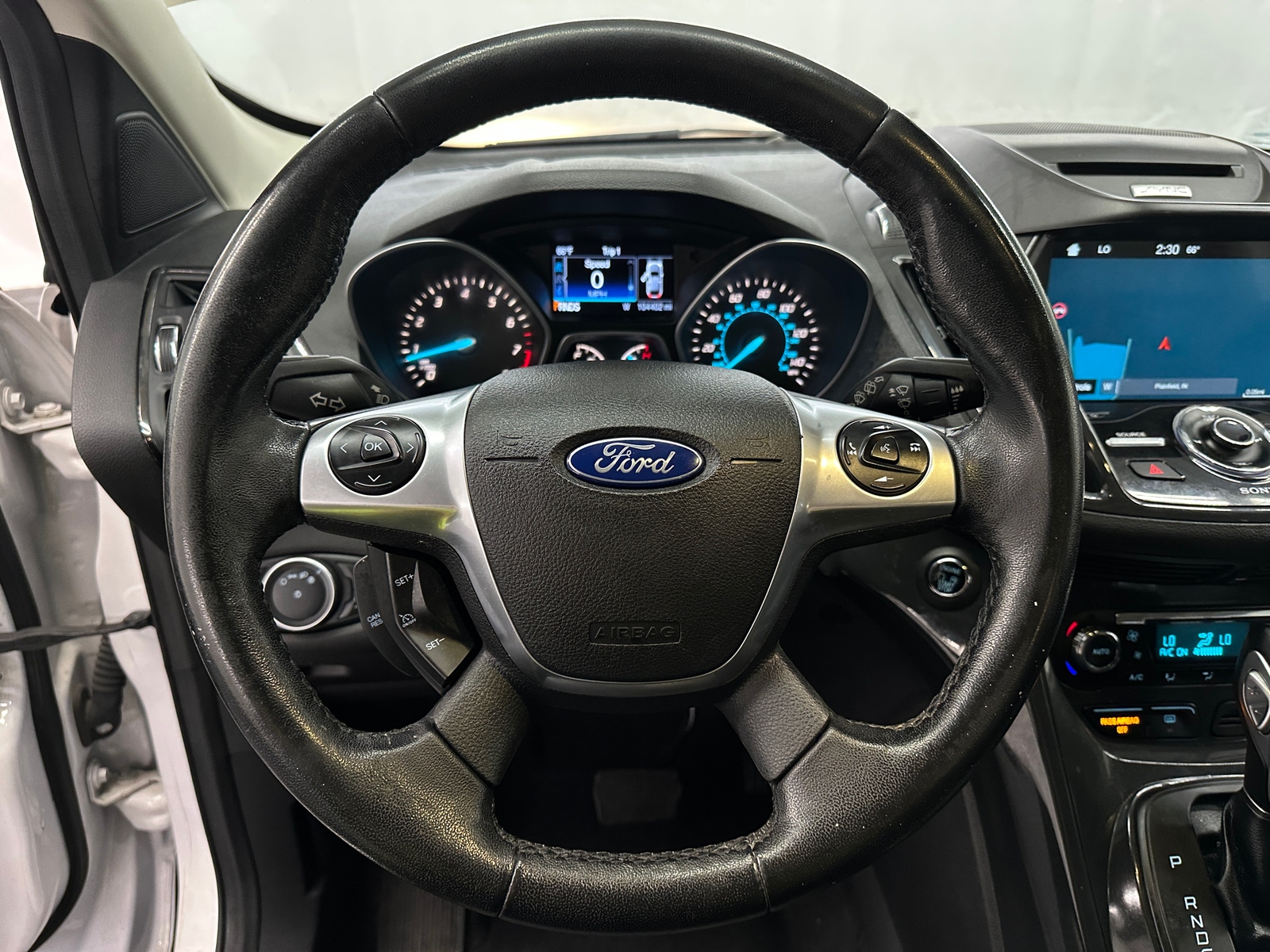 Thumbnail: 2016 Ford Escape - 5