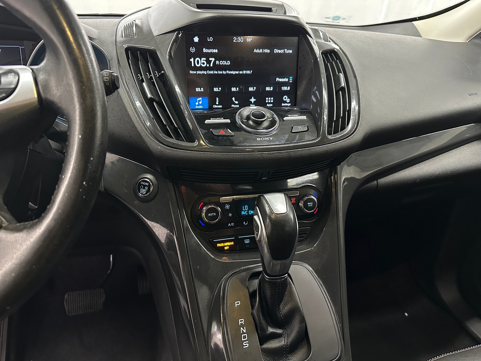 Thumbnail: 2016 Ford Escape - 4