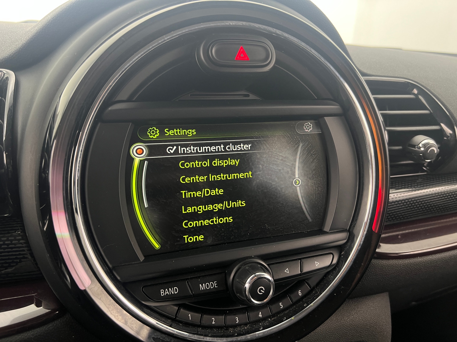 Thumbnail: 2017 MINI Cooper Clubman - 3