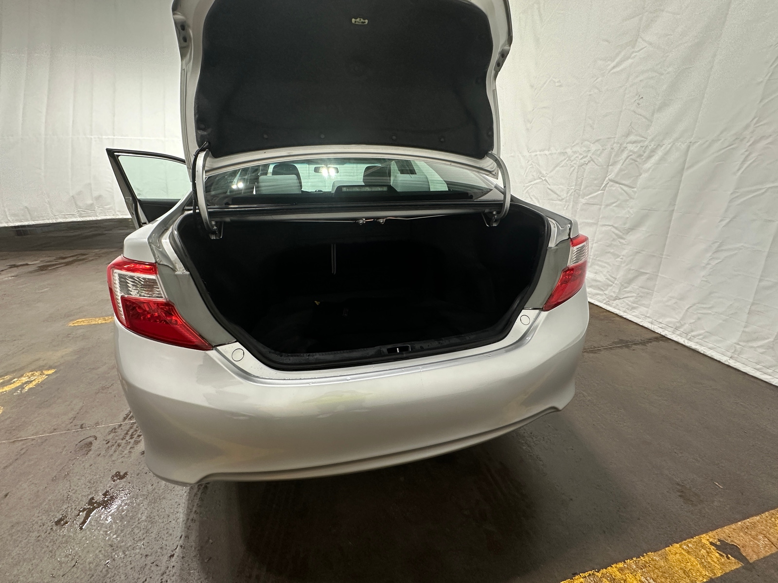 Thumbnail: 2014 Toyota Camry - 7