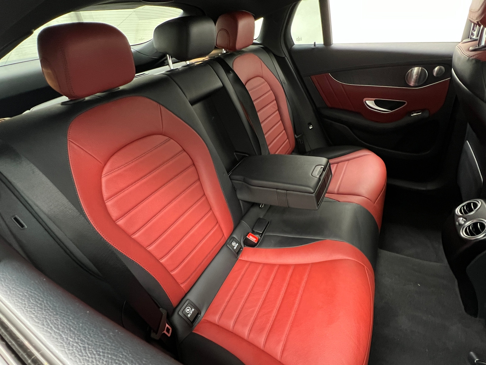 Thumbnail: 2017 Mercedes-Benz GLC - 5