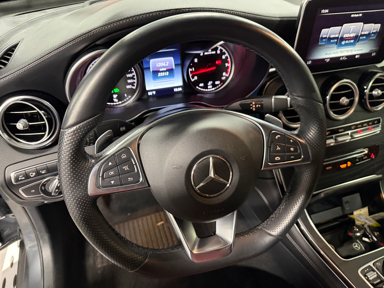 Thumbnail: 2017 Mercedes-Benz GLC - 4