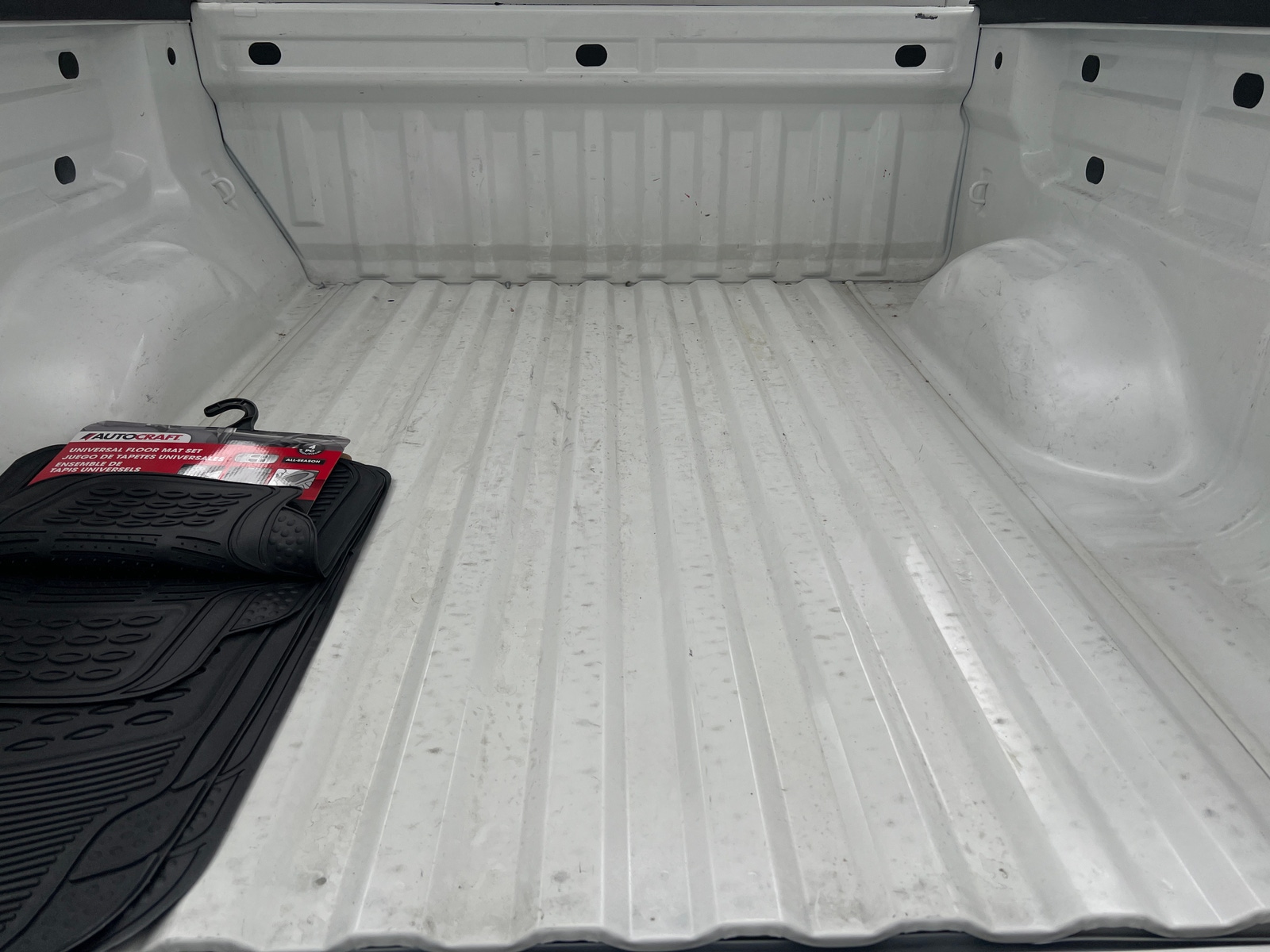 Thumbnail: 2018 GMC Canyon - 6