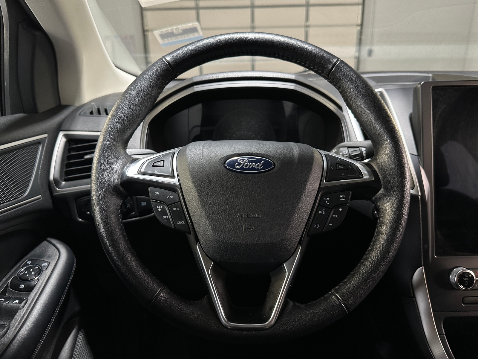 Thumbnail: 2024 Ford Edge - 4