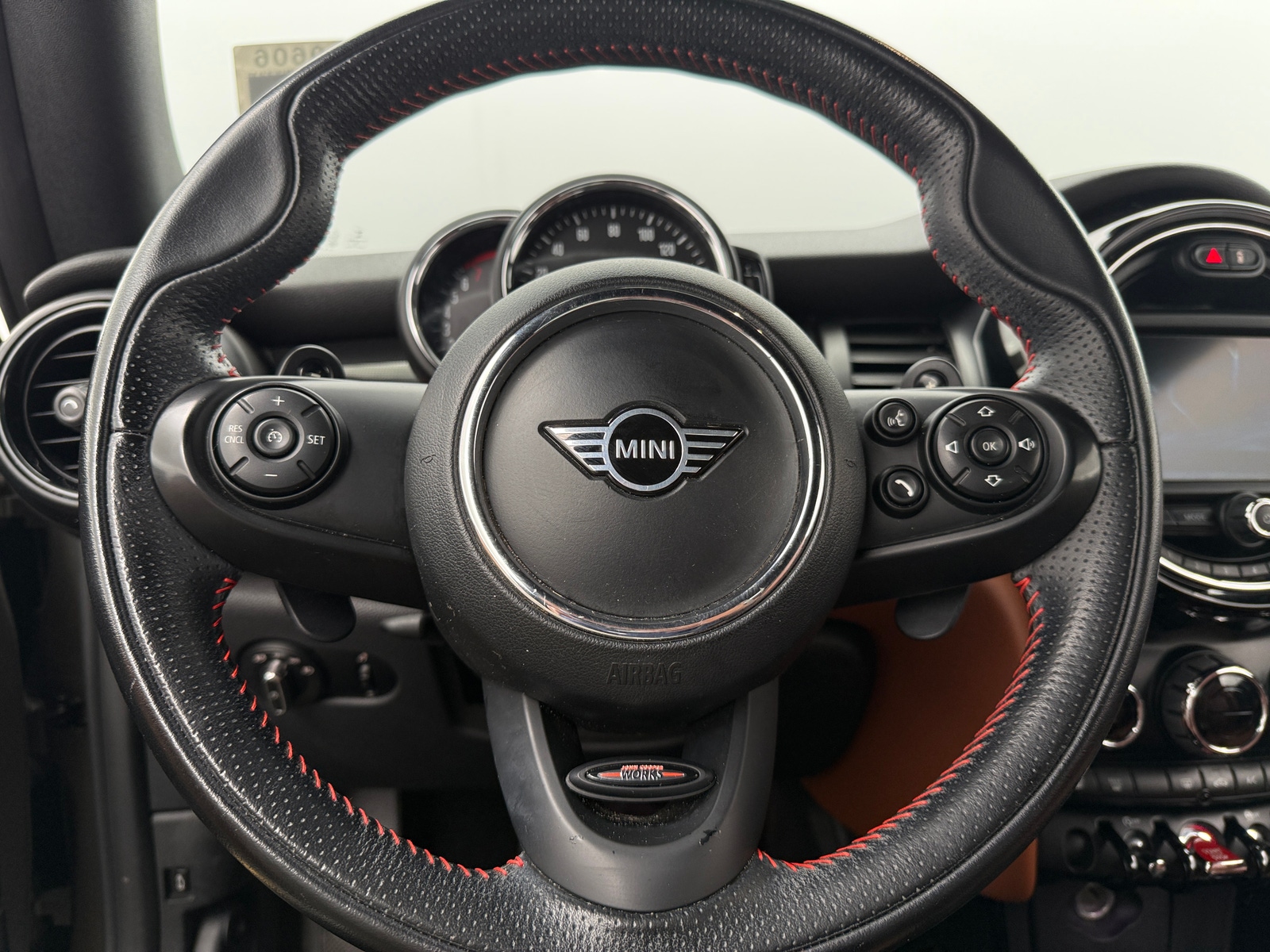 Thumbnail: 2019 MINI Cooper Convertible - 4