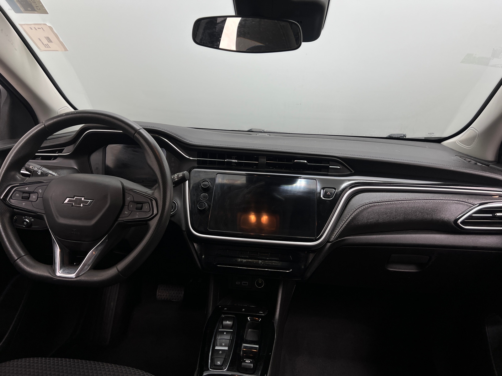 Thumbnail: 2023 Chevrolet Bolt EUV - 3