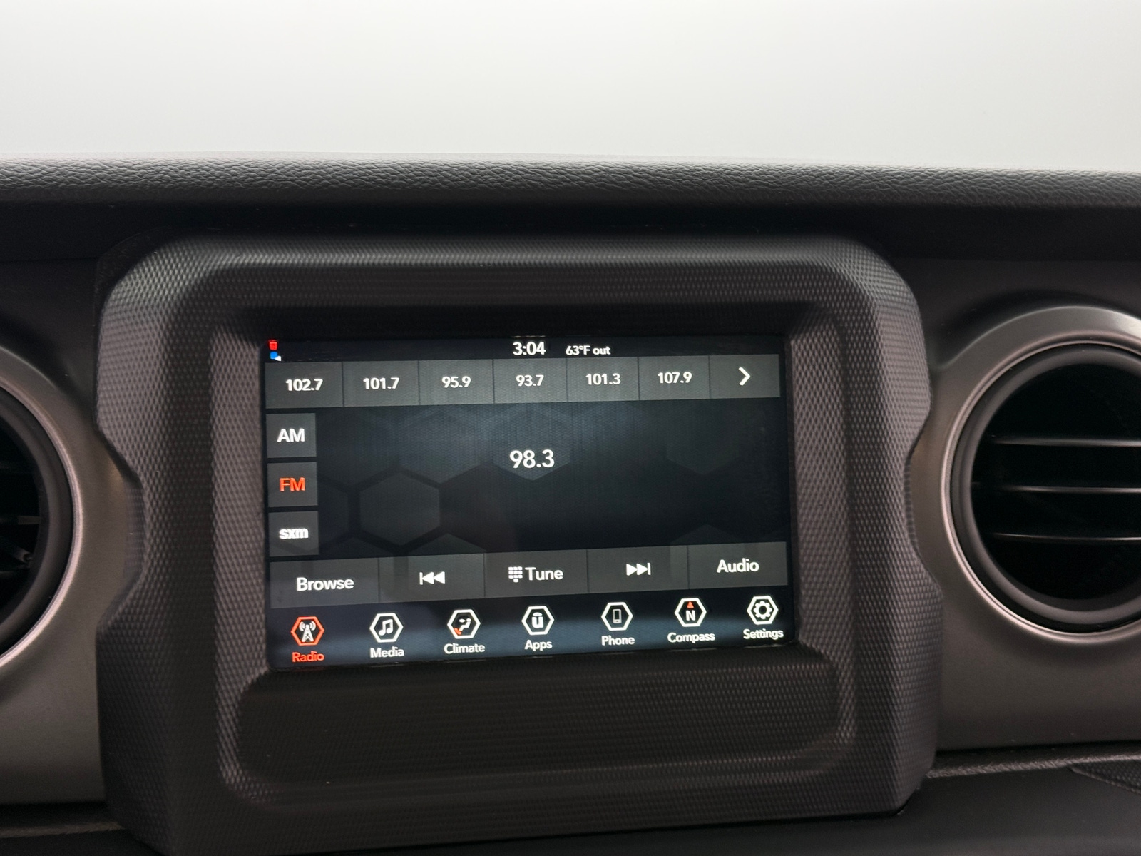 Thumbnail: 2023 Jeep Wrangler - 4
