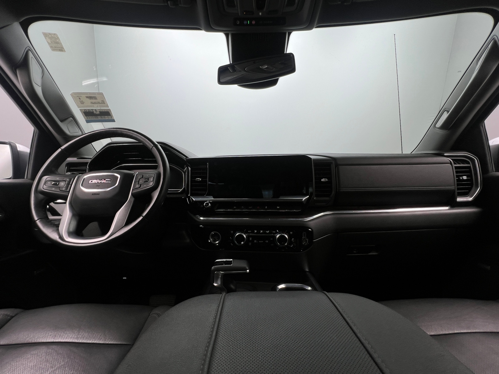 Thumbnail: 2023 GMC Sierra 1500 - 2