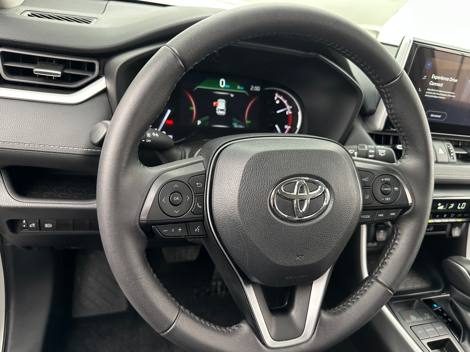 Thumbnail: 2024 Toyota RAV4 - 4