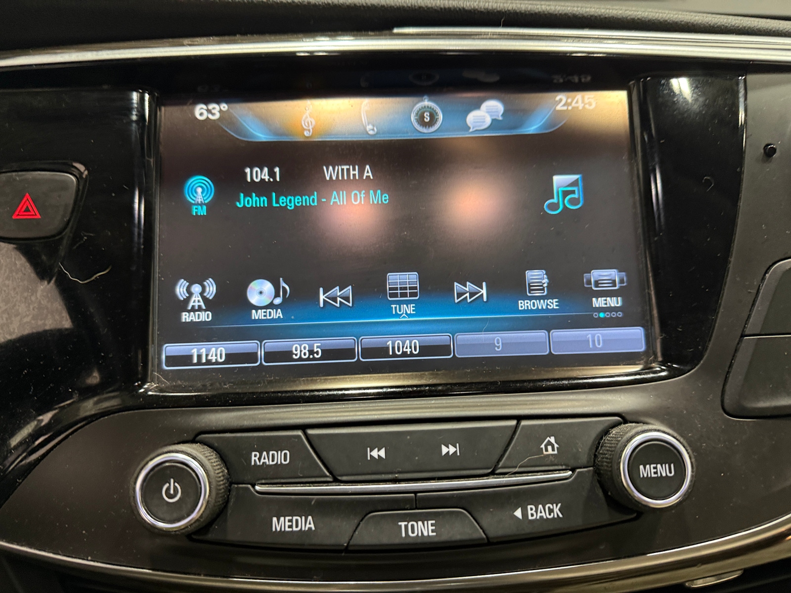Thumbnail: 2019 Buick Envision - 4