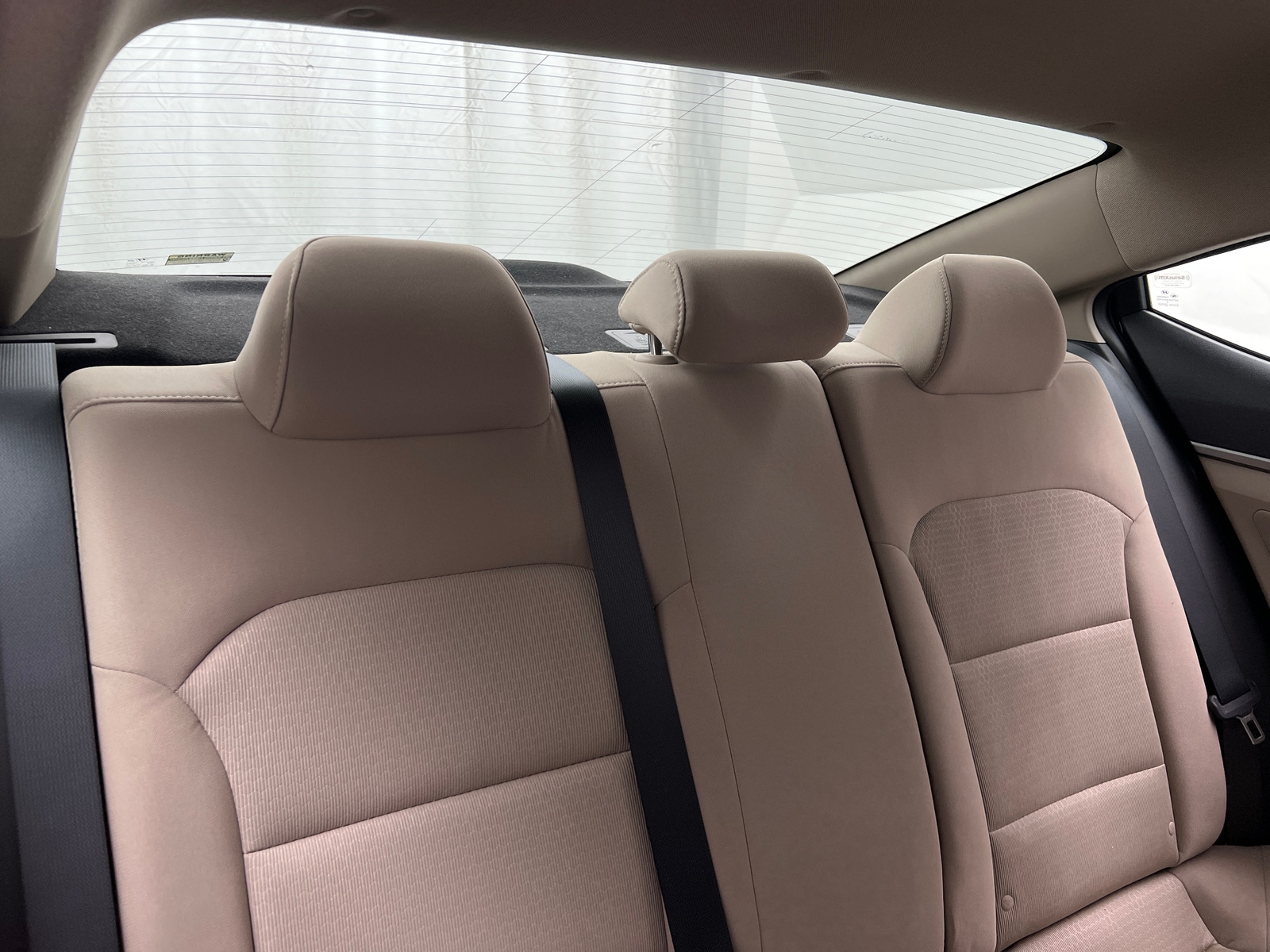 Thumbnail: 2017 Hyundai Elantra - 6