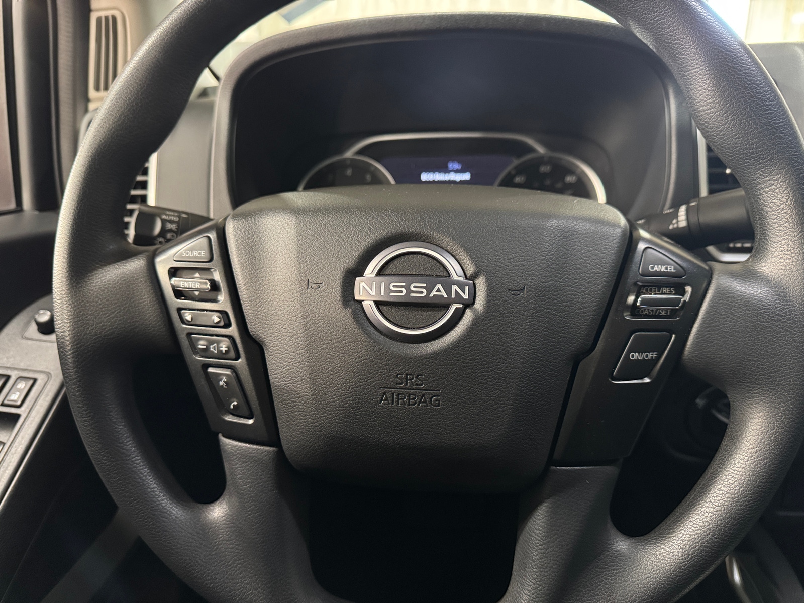 Thumbnail: 2023 Nissan Frontier - 5