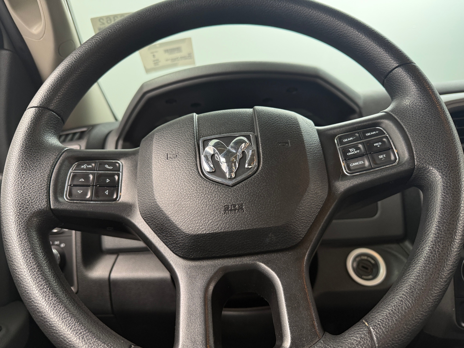 Thumbnail: 2020 RAM 1500 Classic - 4