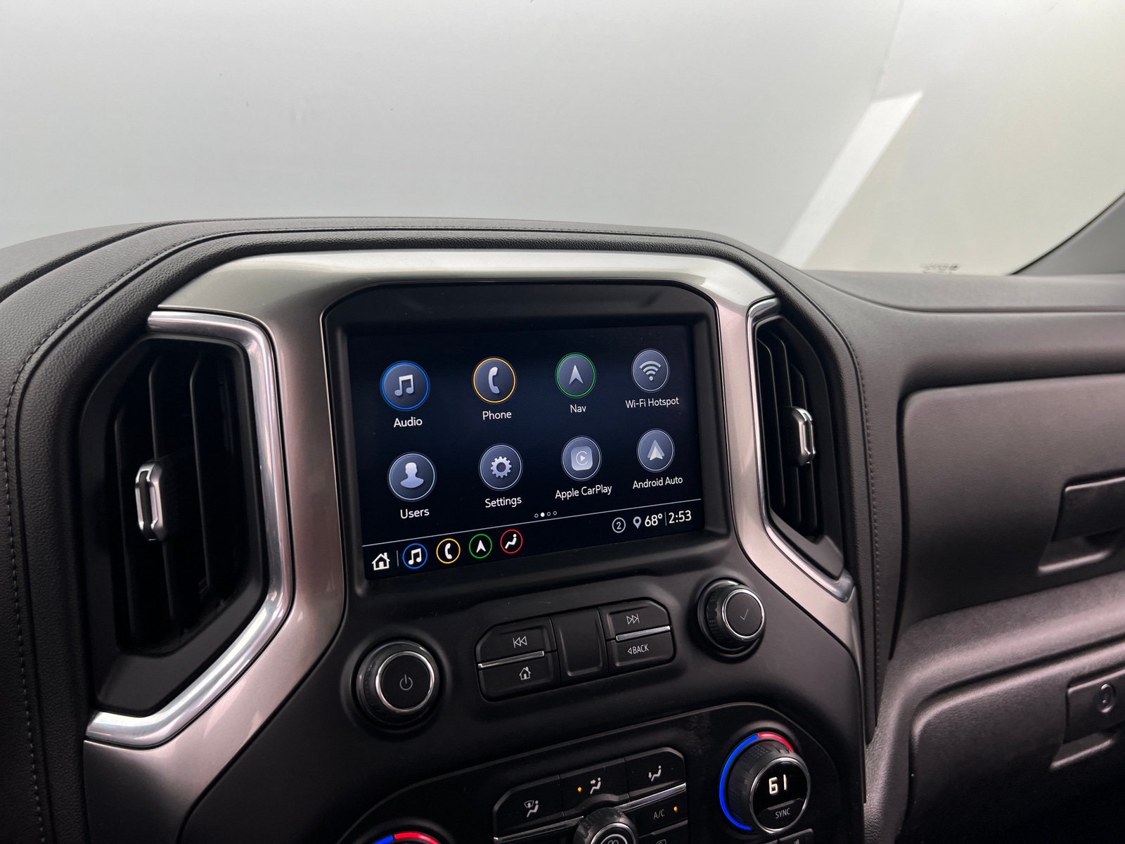 Thumbnail: 2020 Chevrolet Silverado 1500 - 3
