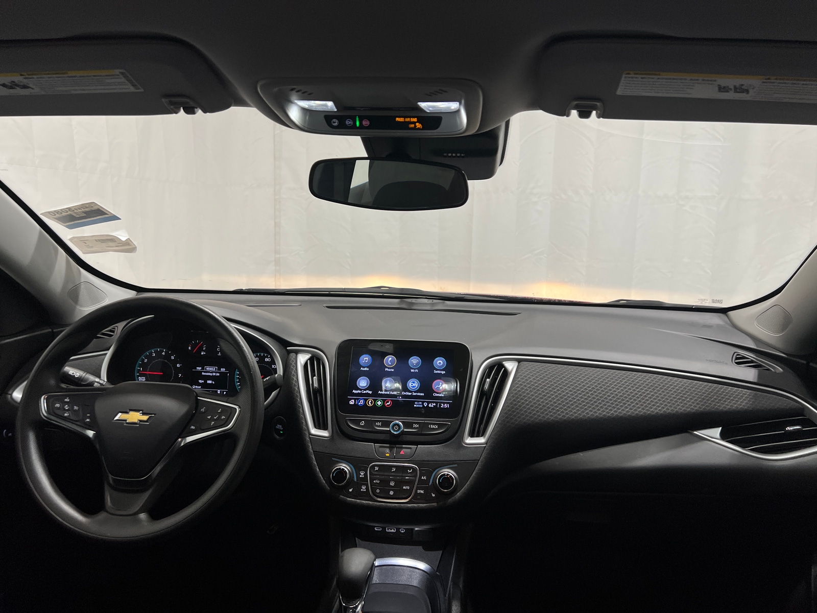 Thumbnail: 2024 Chevrolet Malibu - 3