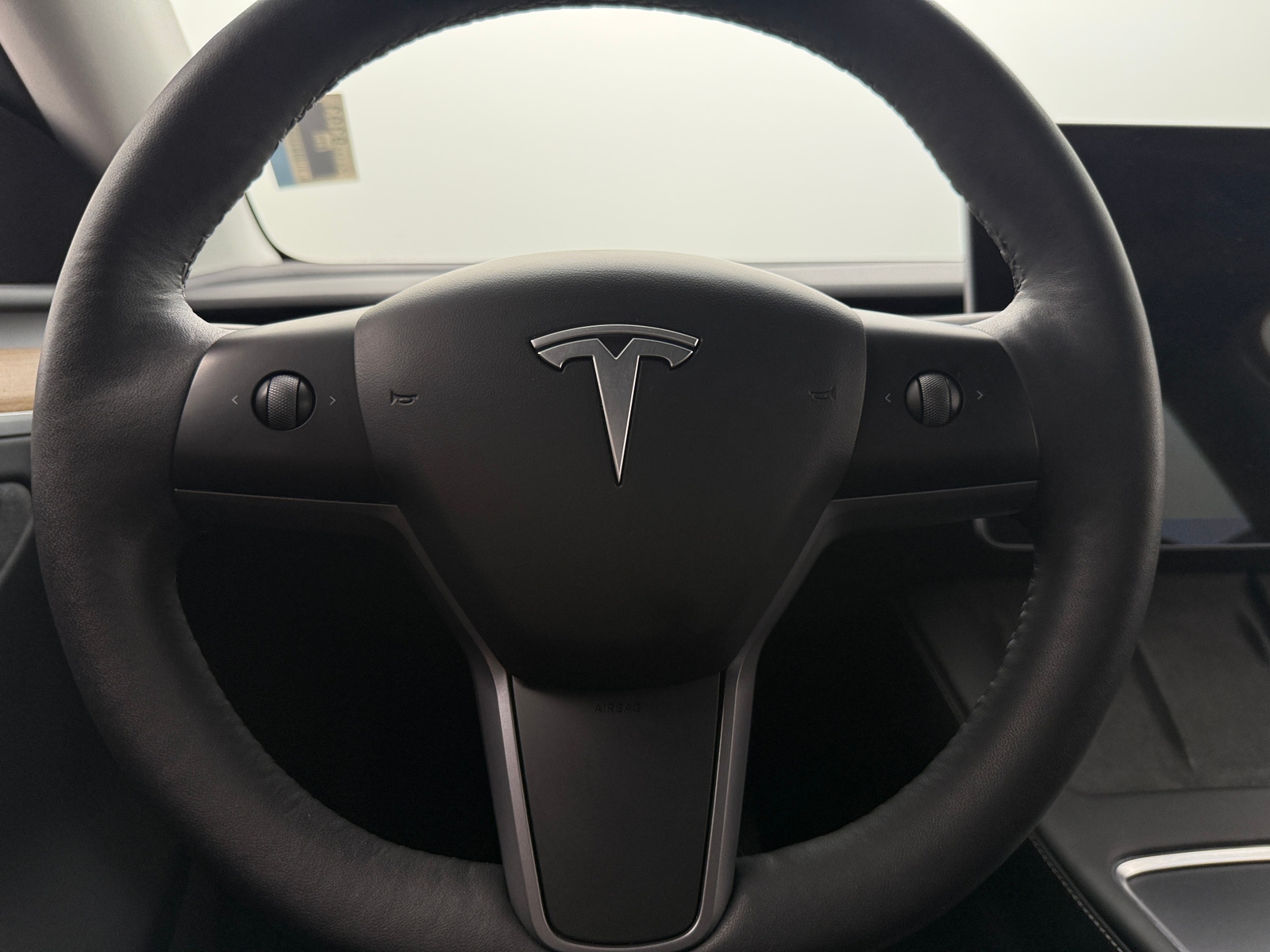 Thumbnail: 2023 Tesla Model Y - 4