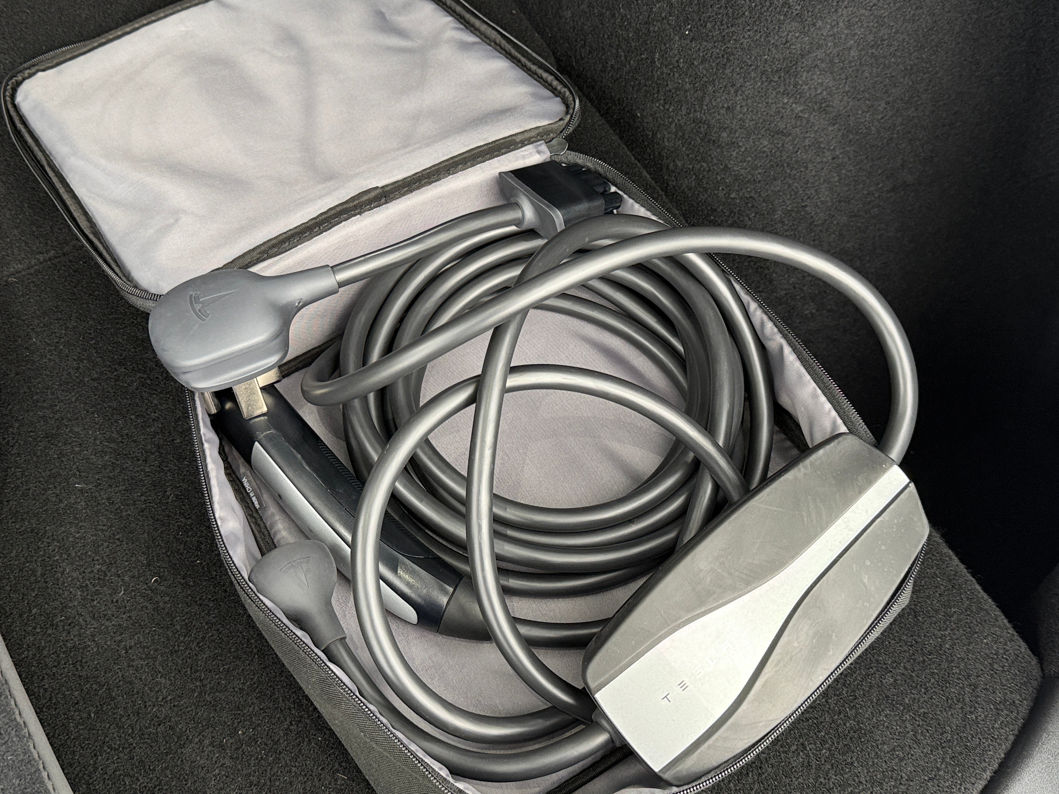 Used 2023 Tesla Model Y Long Range with VIN 7SAYGDEE5PA121256 for sale in Oak Creek, WI