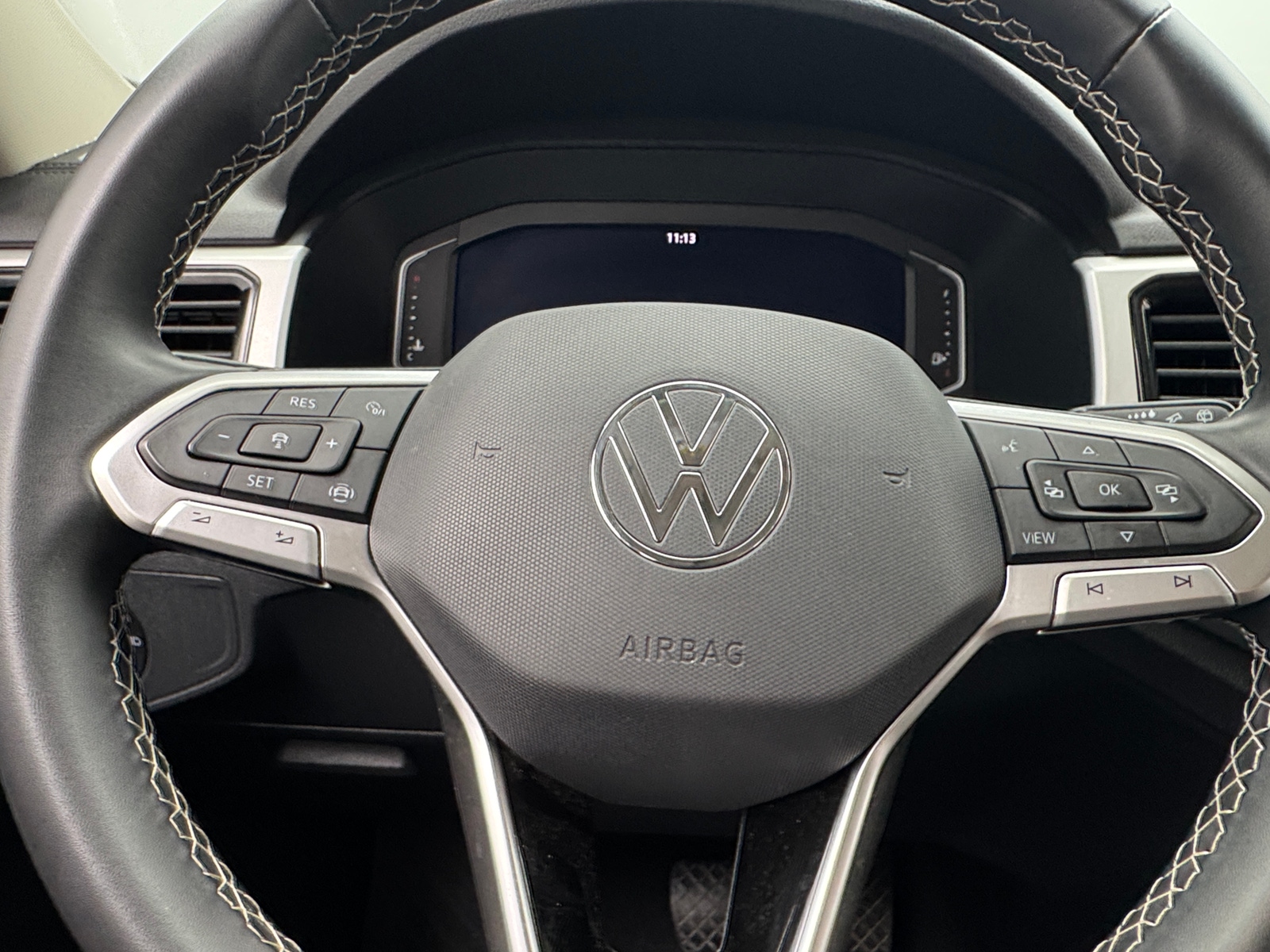 Thumbnail: 2022 Volkswagen Atlas - 4