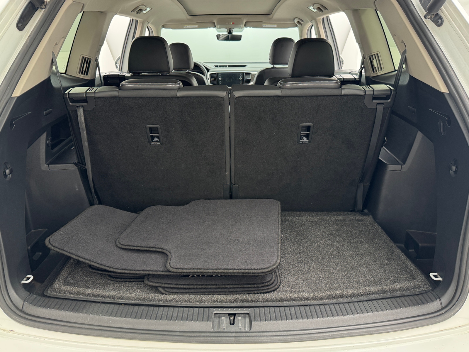 Thumbnail: 2022 Volkswagen Atlas - 6