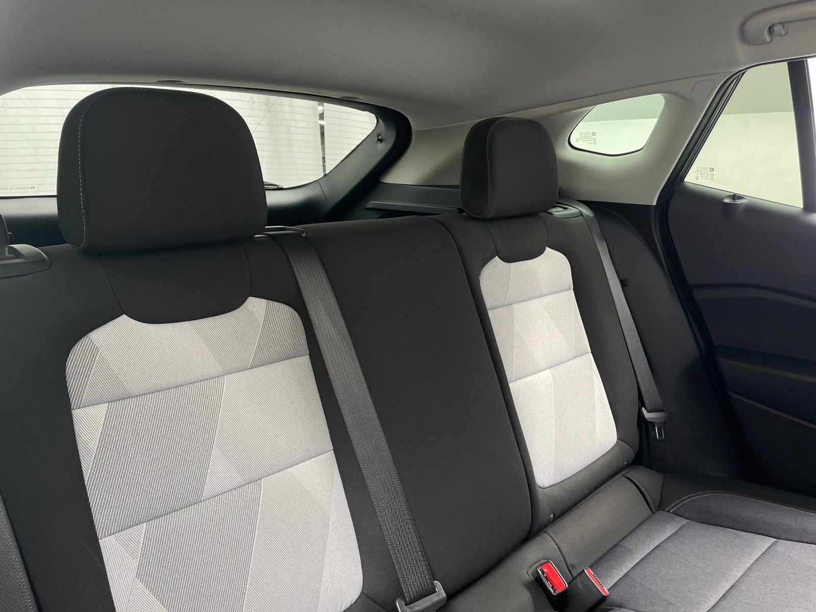 Thumbnail: 2025 Chevrolet Trax - 6