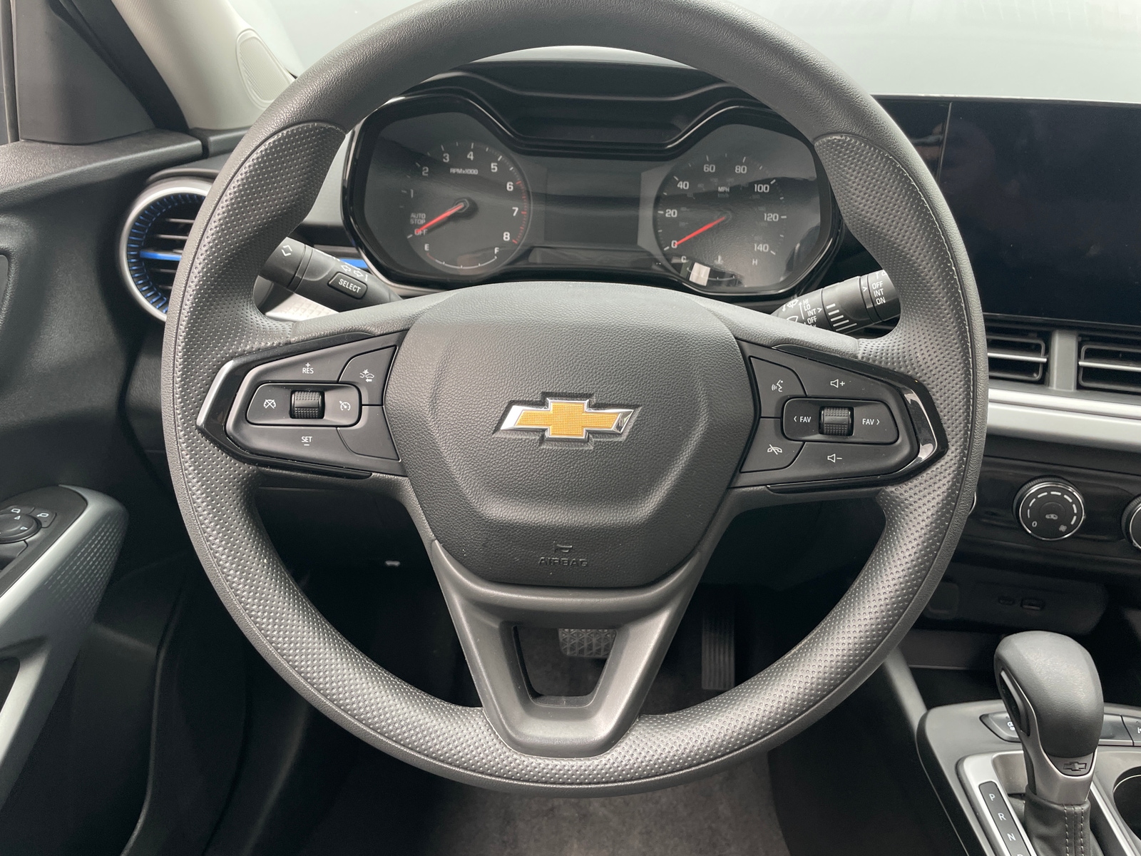 Thumbnail: 2025 Chevrolet Trax - 5