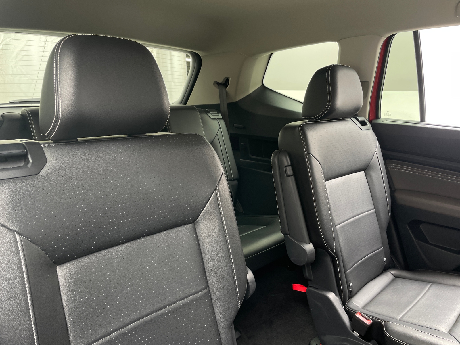 Thumbnail: 2022 Volkswagen Atlas - 5