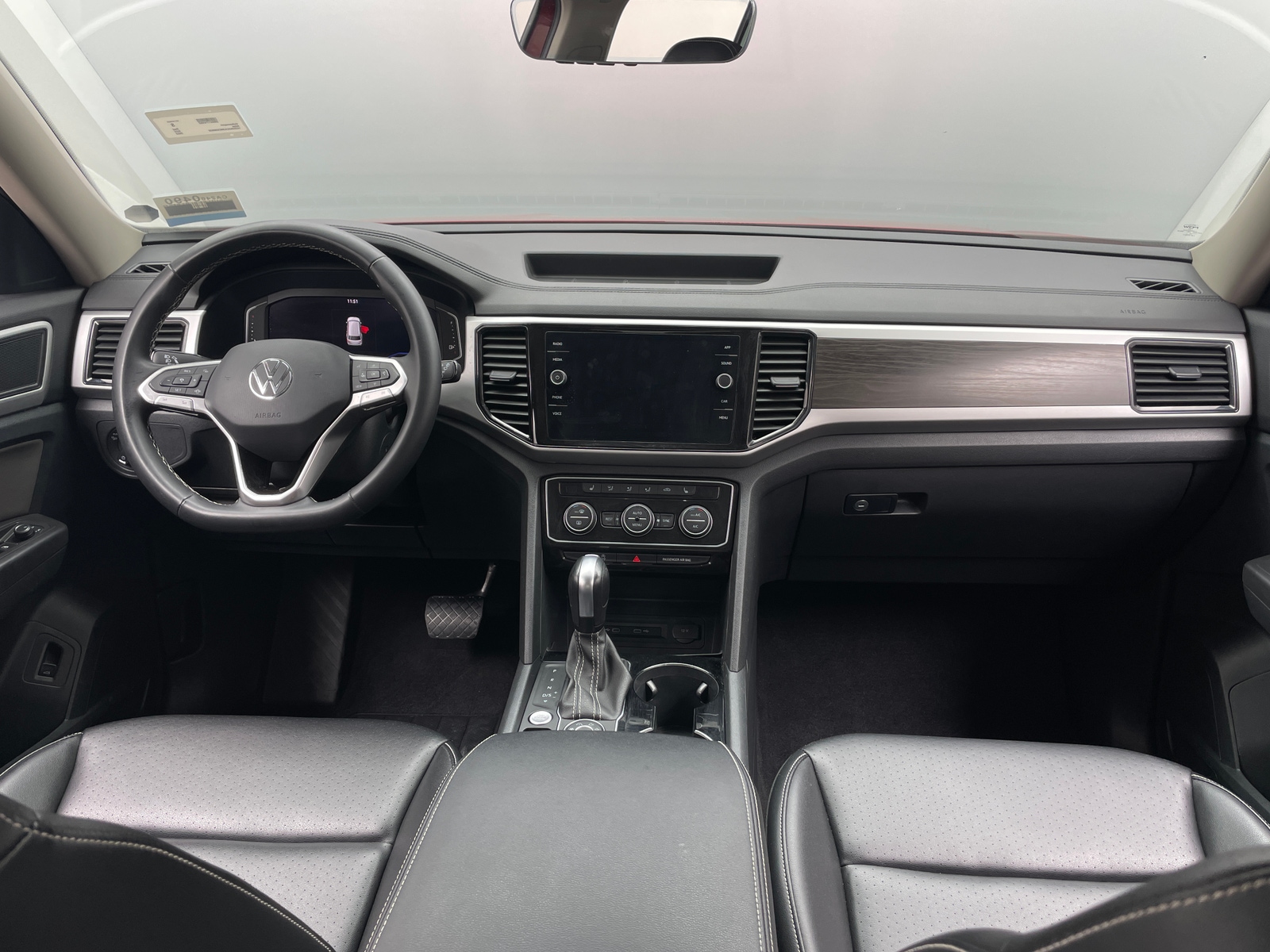 Thumbnail: 2022 Volkswagen Atlas - 2