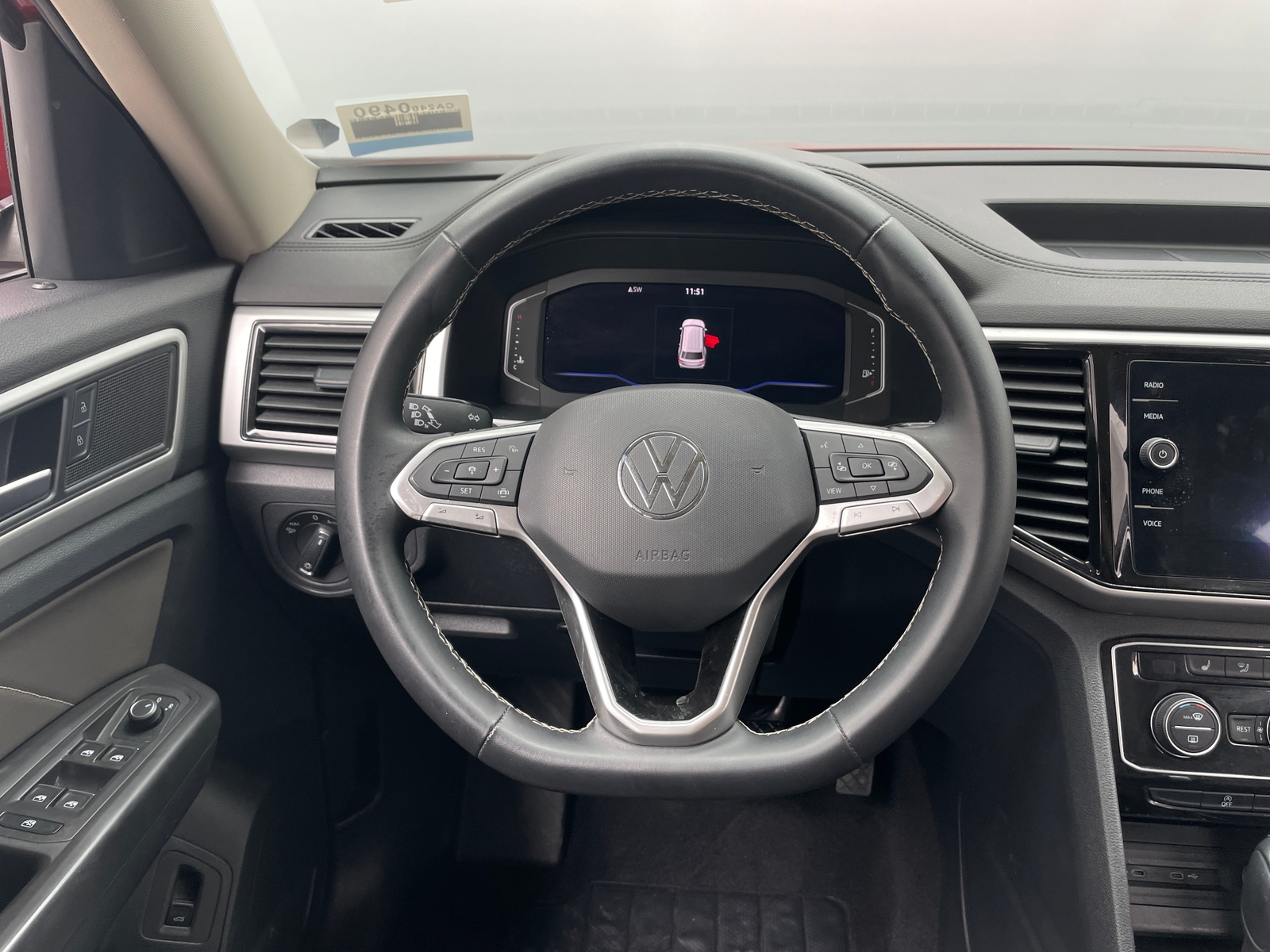 Thumbnail: 2022 Volkswagen Atlas - 4