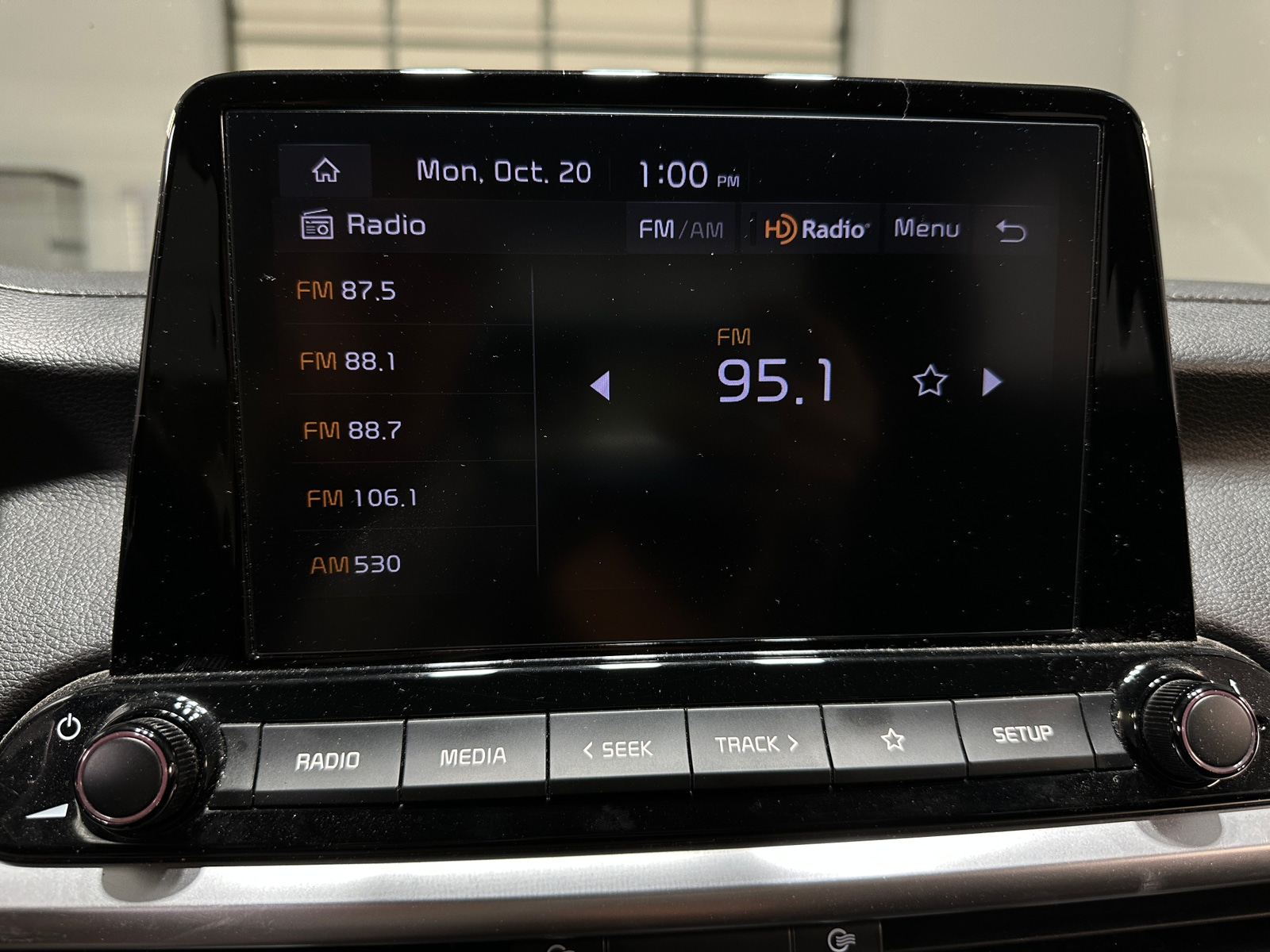 Thumbnail: 2023 Kia Forte - 4
