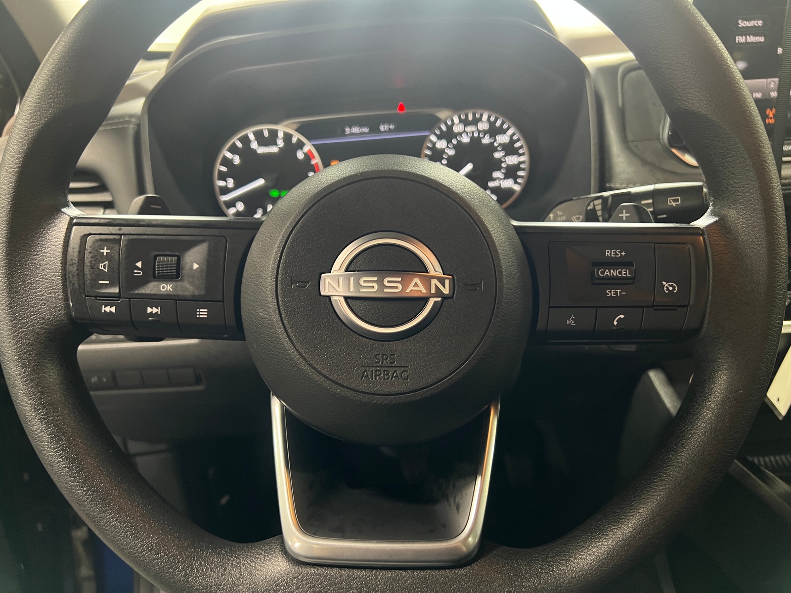 Thumbnail: 2023 Nissan Rogue - 5