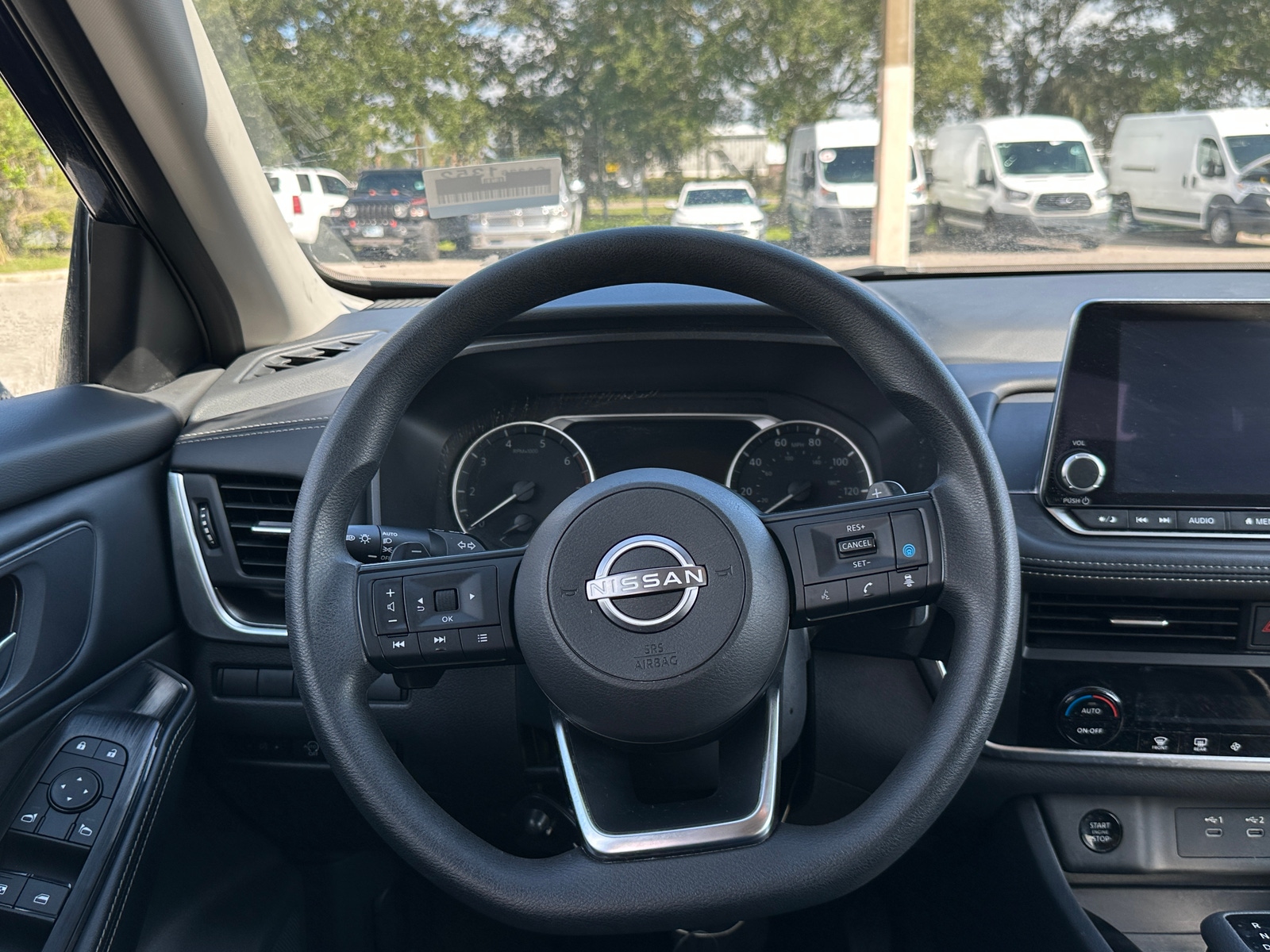 Thumbnail: 2024 Nissan Rogue - 5