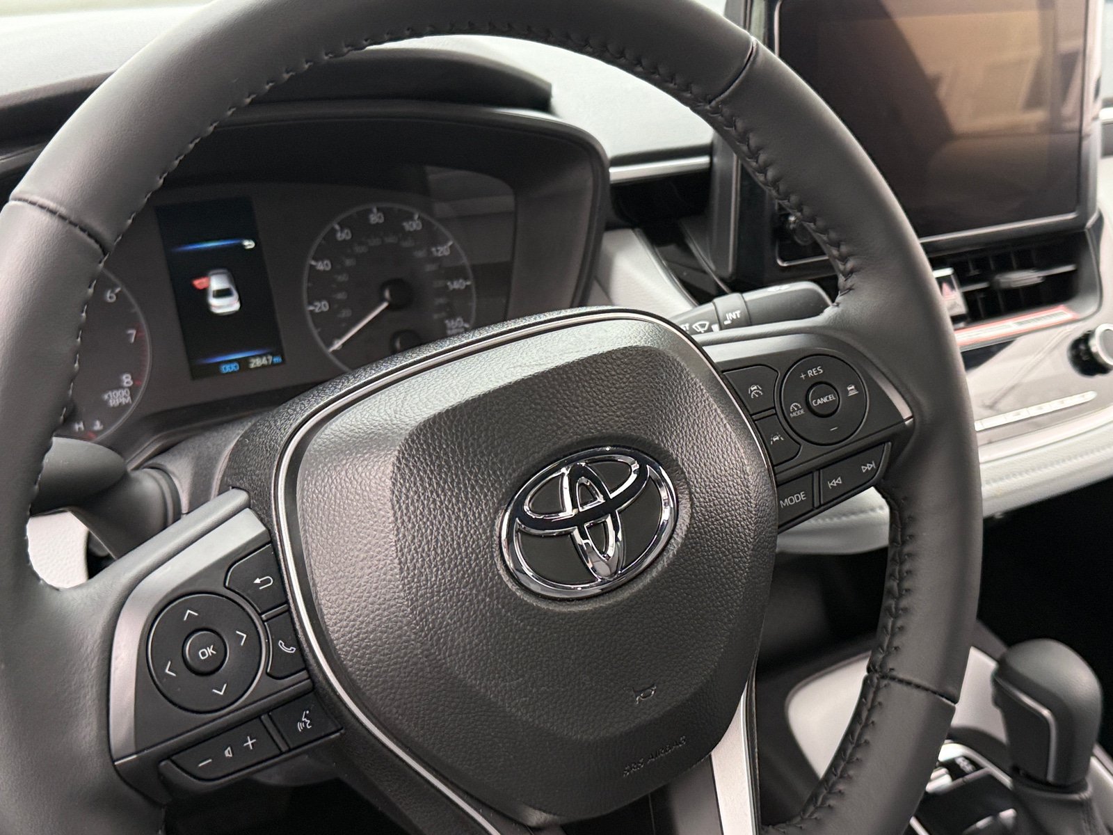 Thumbnail: 2025 Toyota Corolla - 5