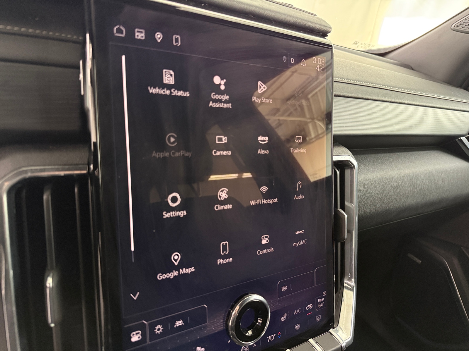 Thumbnail: 2025 GMC Acadia - 4