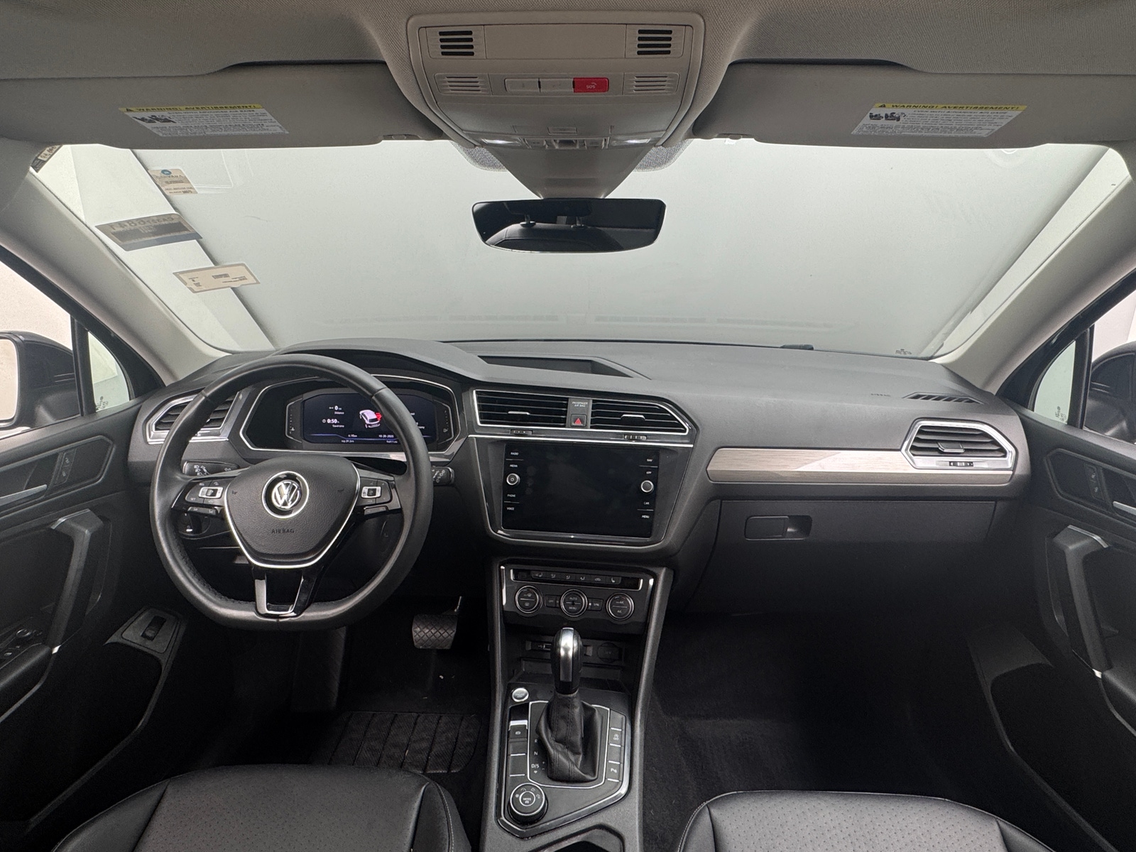 Thumbnail: 2020 Volkswagen Tiguan - 2