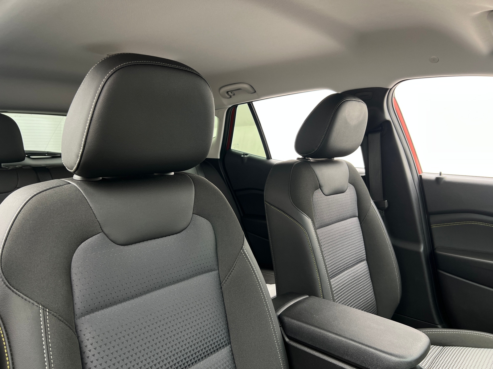 Thumbnail: 2024 Chevrolet Trax - 2