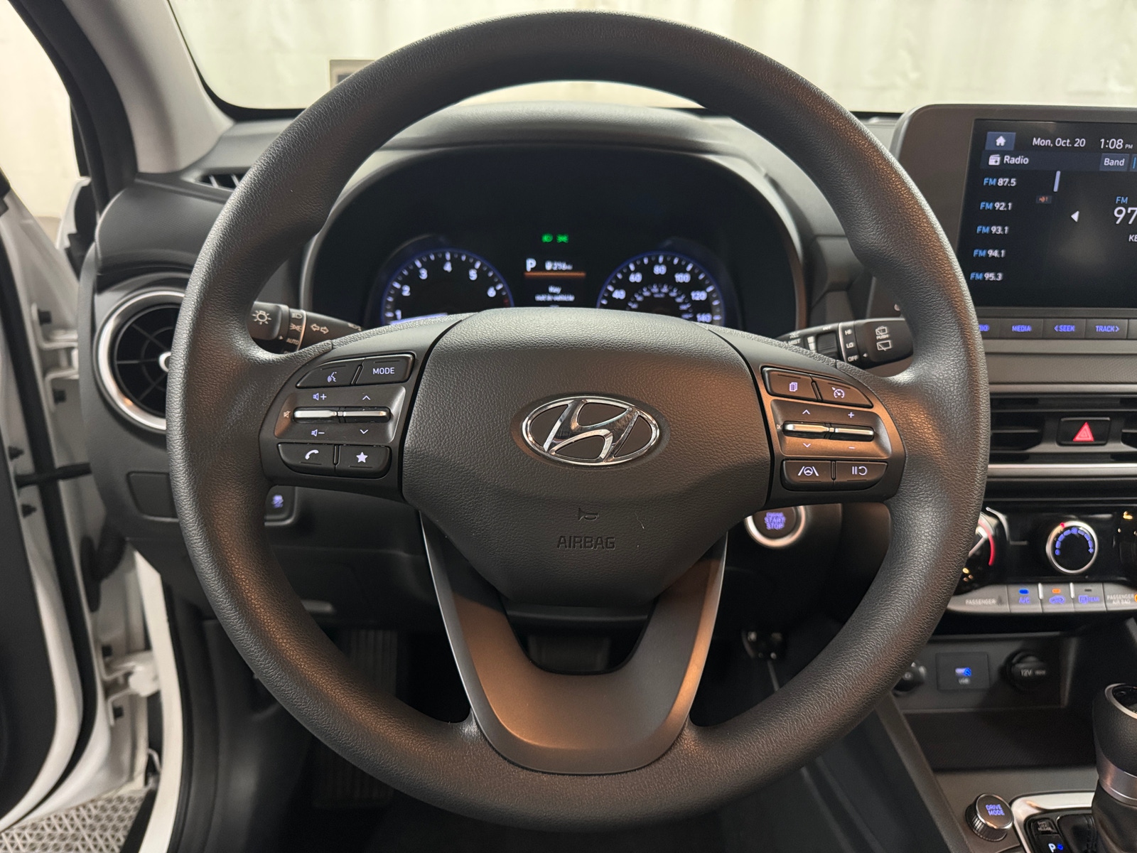 Thumbnail: 2023 Hyundai Kona - 5