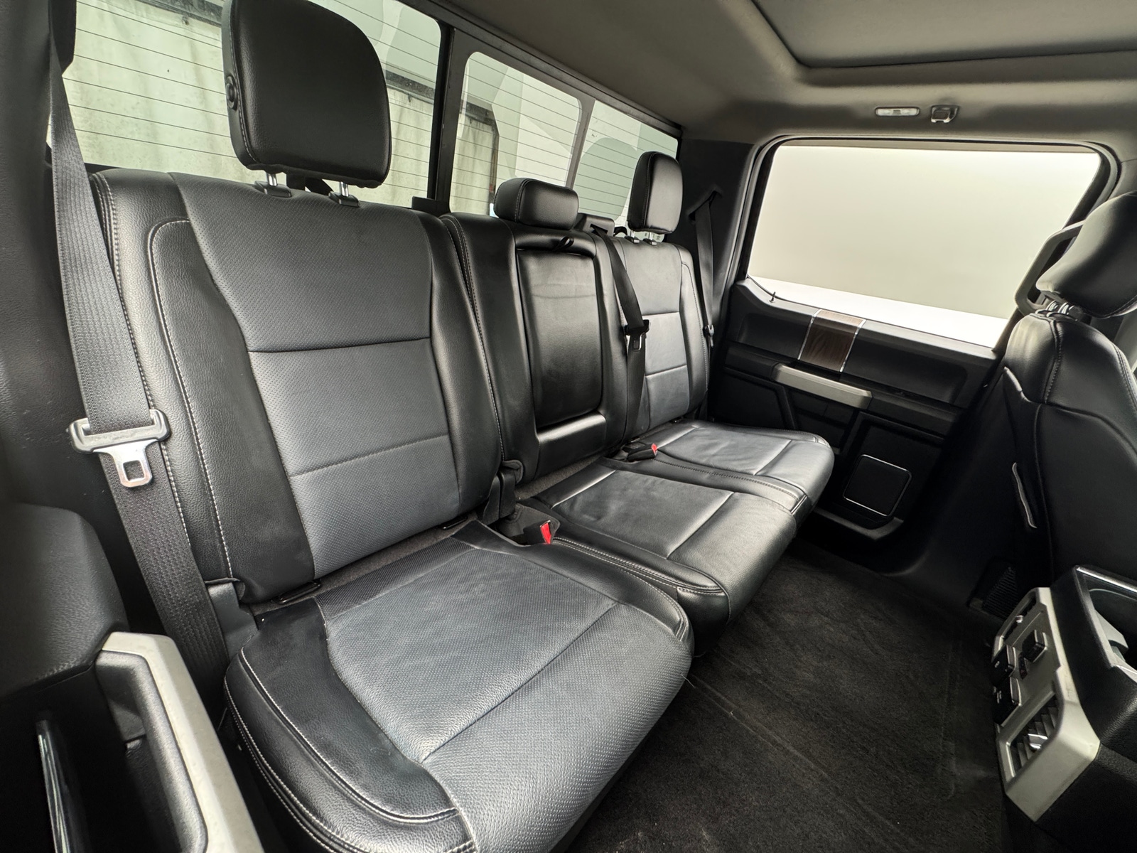 Thumbnail: 2017 Ford Econoline - 5