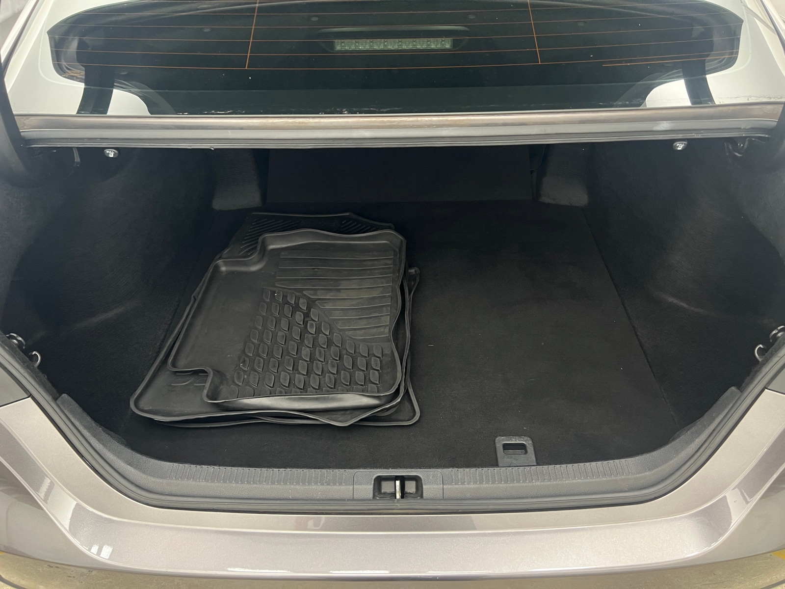 Thumbnail: 2019 Toyota Camry - 7