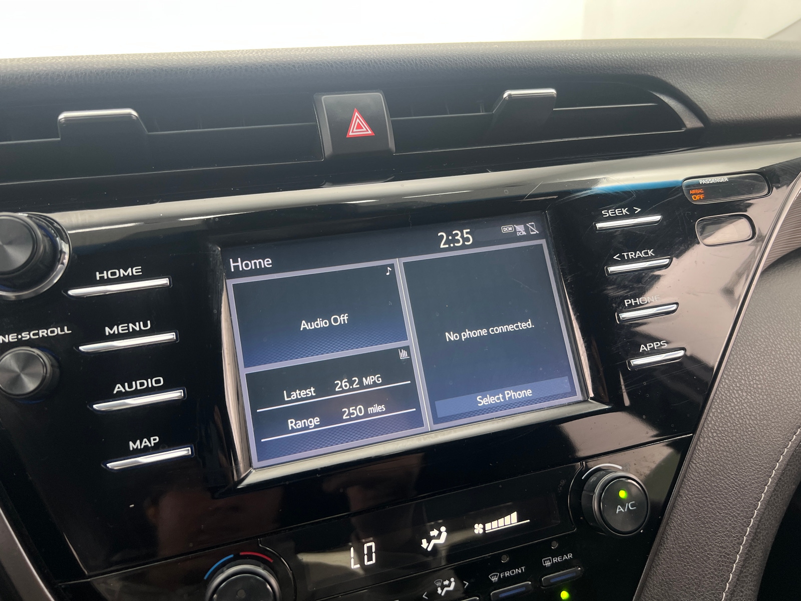 Thumbnail: 2019 Toyota Camry - 4