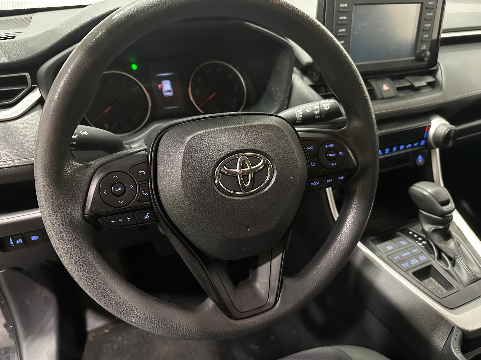 Thumbnail: 2019 Toyota RAV4 - 5