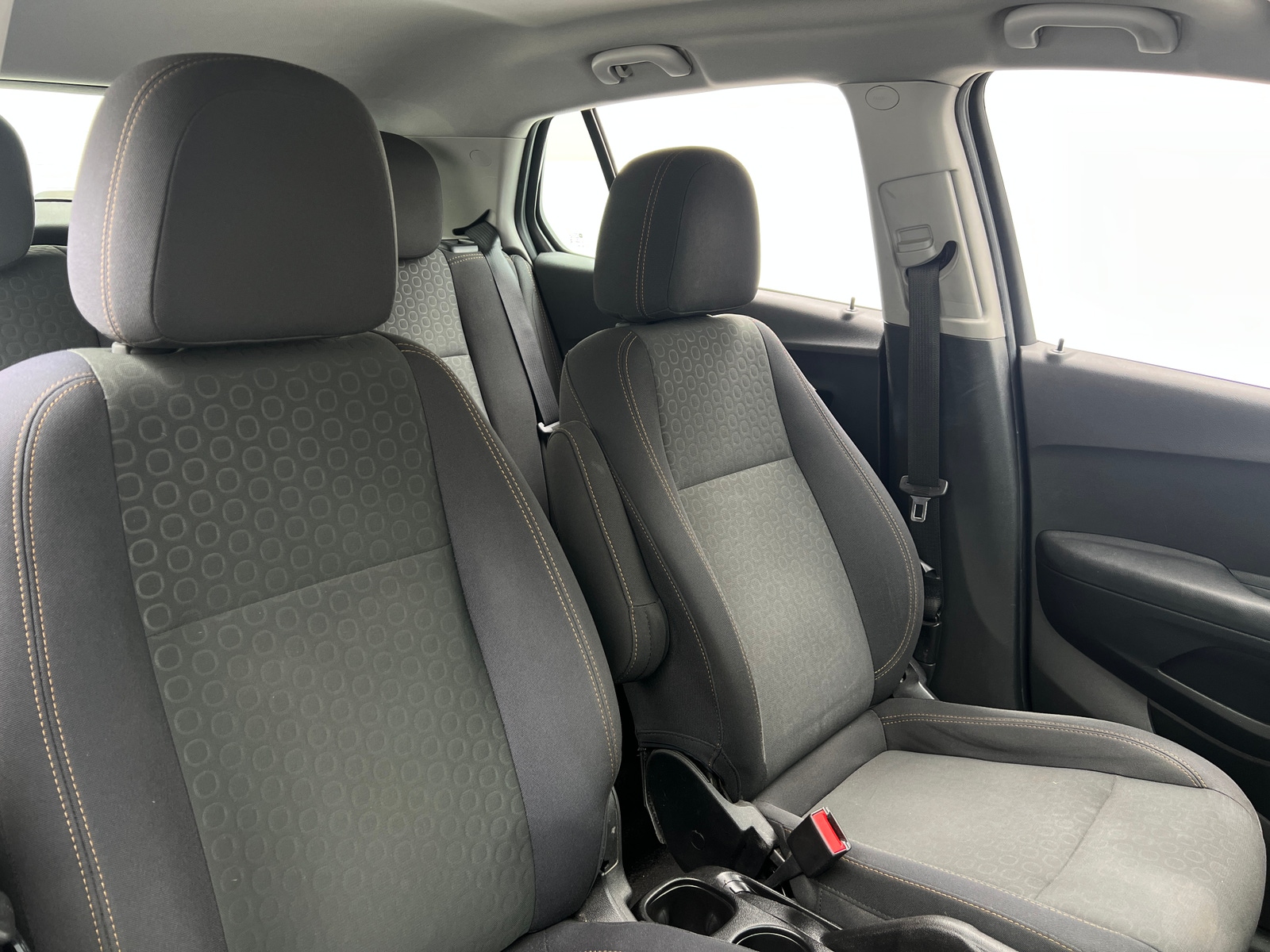 Thumbnail: 2018 Chevrolet Trax - 2