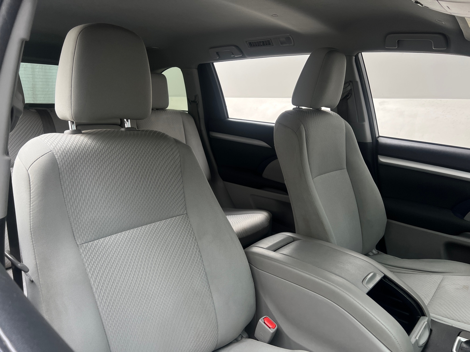 Thumbnail: 2018 Toyota Highlander - 2